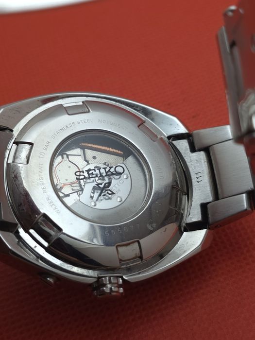 Seiko kinetic GMT