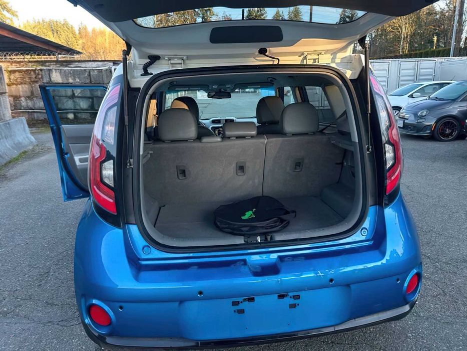 Kia Soul EV+      2015