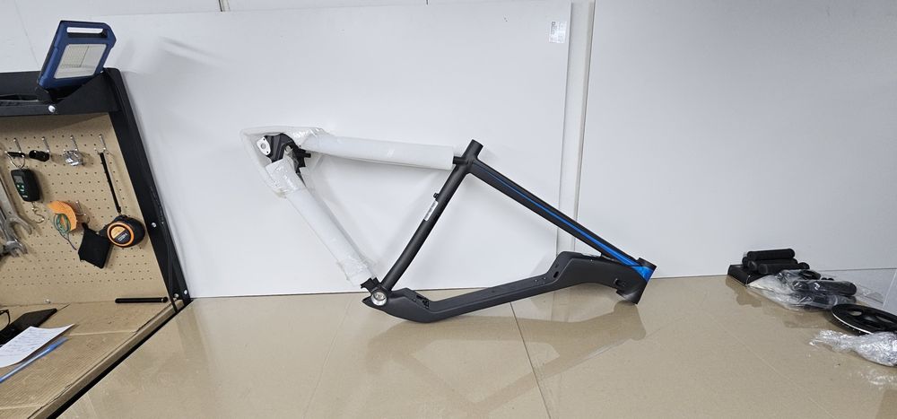 Nowa Rama Wheeler E-Eagle Speed.