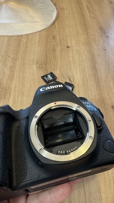 Фотоапарат Canon EOS 6D Mark II