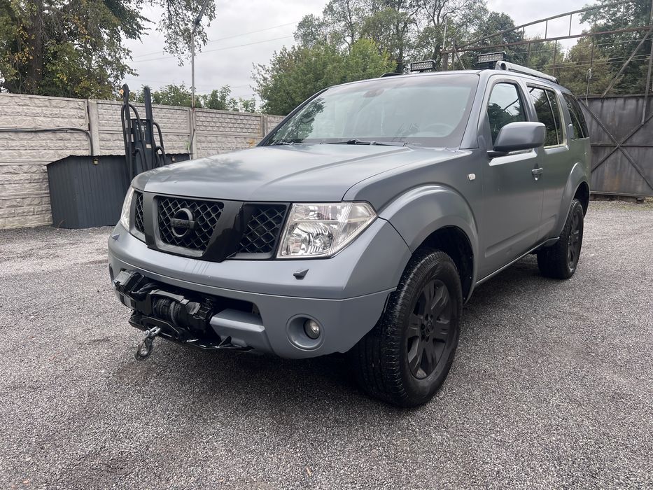 Nissan pathfinder r51