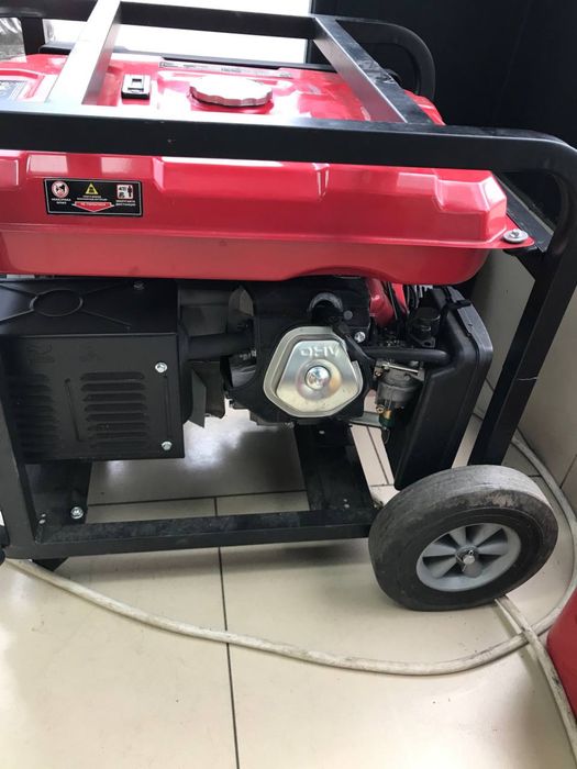 Генератор бензиновый