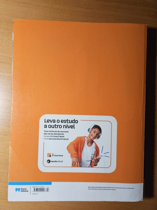 manual escolar "História e Geografia de Portugal" para o 6.º ano