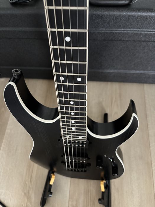 Ibanez prestige rgr652 AHB WK