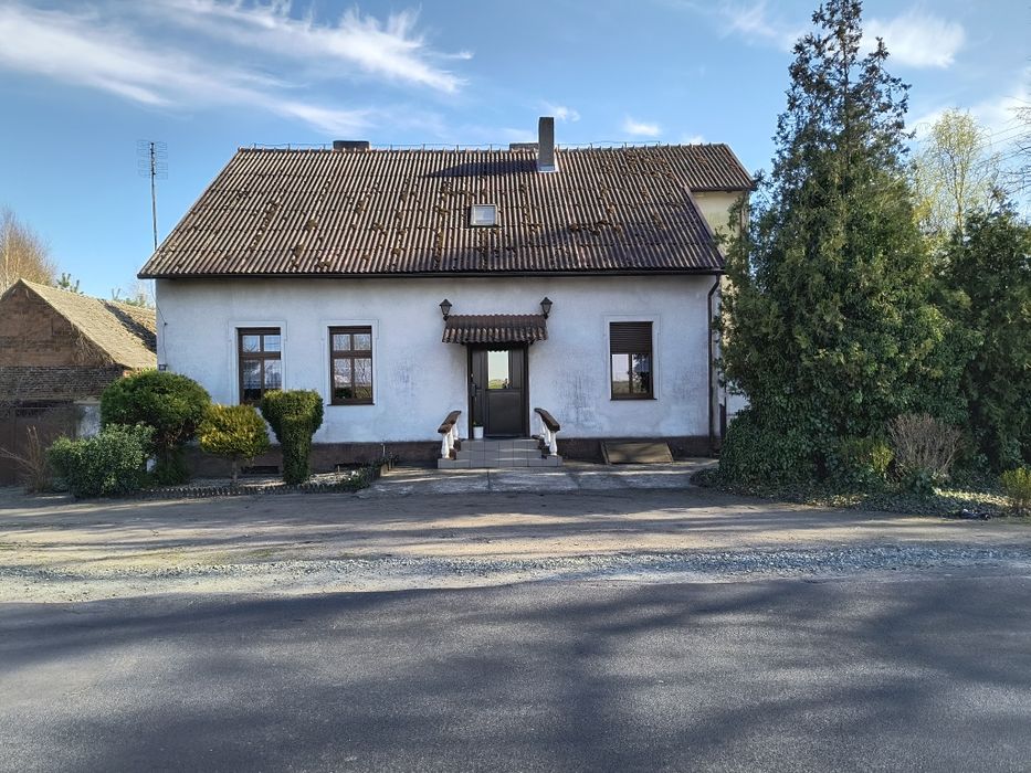 Dom parterowy z poddaszem 160mk