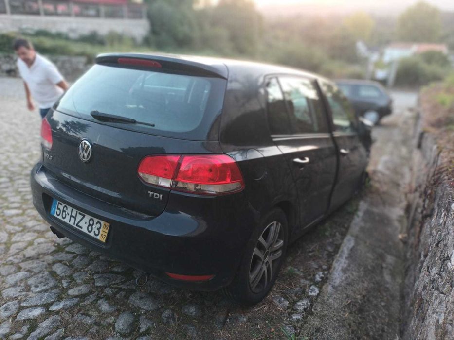 Vw Golf 6 2.0 TDI Salvado