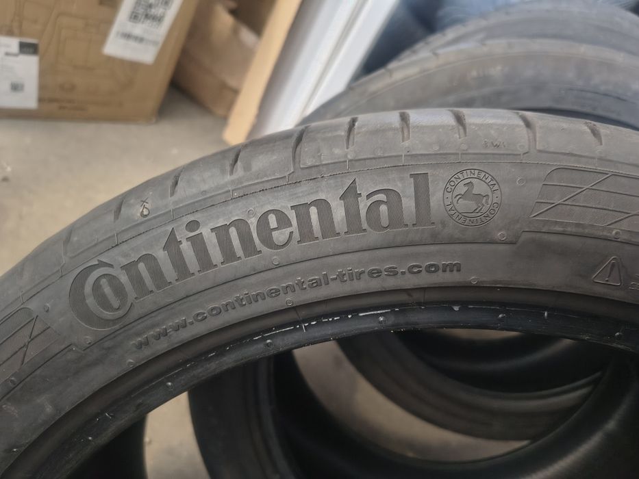 255/40/20 Continental