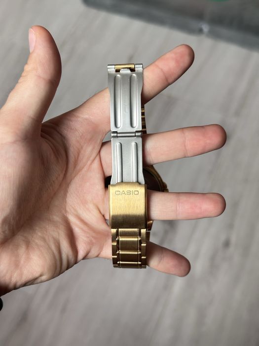 Годинник Casio MTP-V300G-1AUDF