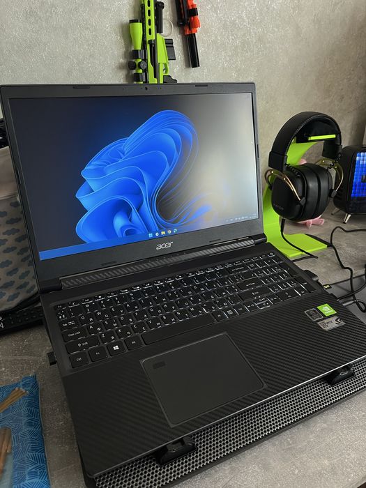 Игровой ноутбук Acer Aspire 7 / 32gb / 1650