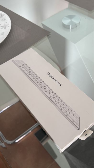 Magic Keyboard com teclado numérico,