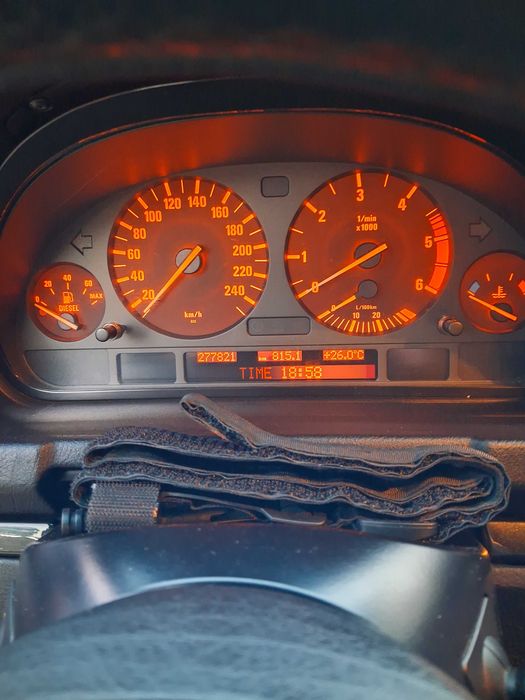 Продати автомобіль