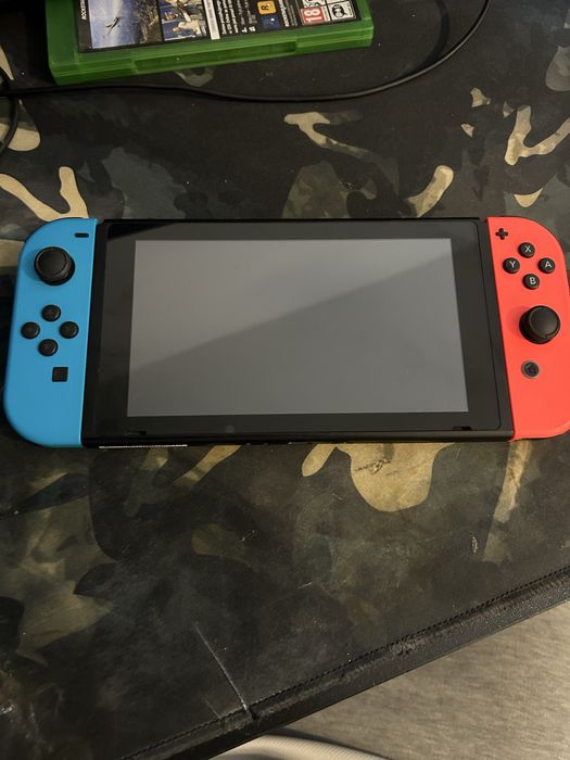 Sprzedam nintendo switch
