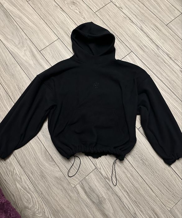 костюм українського бренду