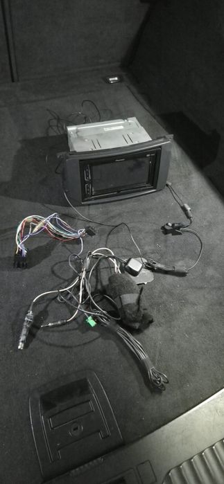 PIONEER DMH-A3300DAB DMH-A3300DAB Central multimédia
6.2polegadas, 2 D