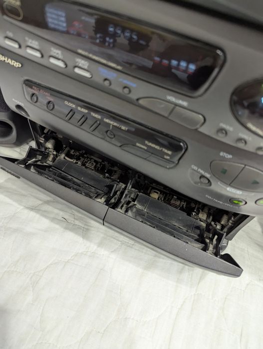 Sharp CD-C770 і рідні колонки