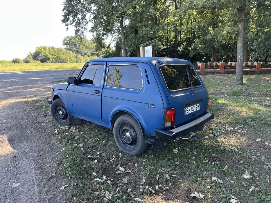 Продам ниву на боєвому ходу