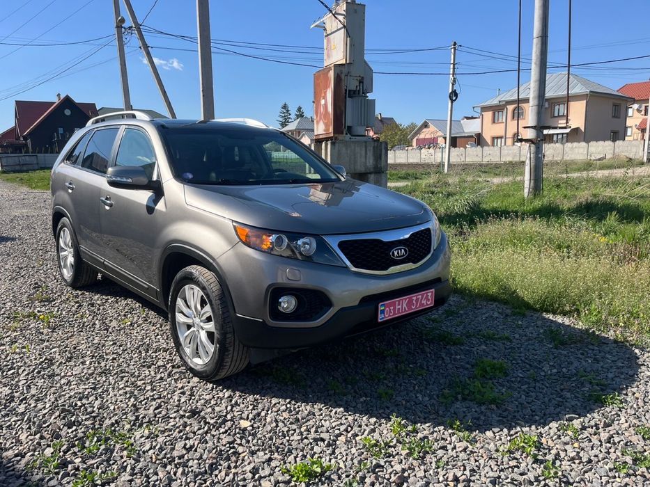 Kia Sorento 2011 рік