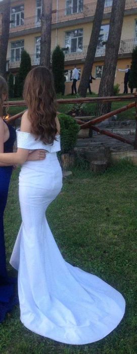 Сукня плаття весільне вечірнє