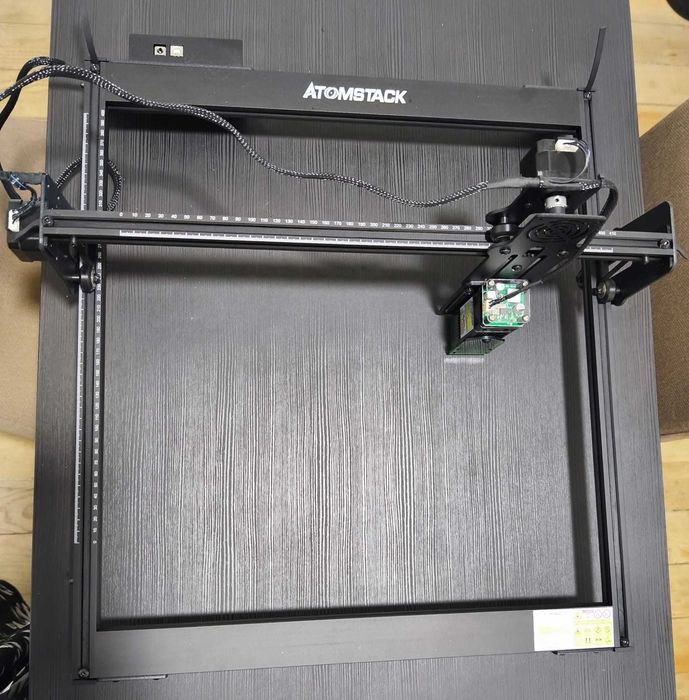 Máquina de Gravação e Corte a Laser ATOMSTACK A5 20W