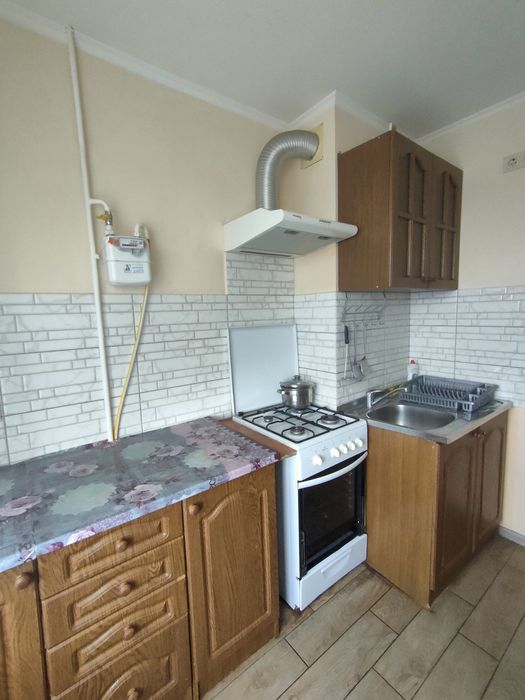 Сдам СВОЮ 2 комнатную квартиру на Ильфа и Петрова 27.