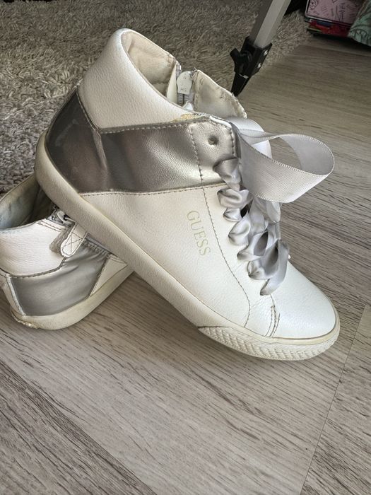 Buty trampki Guess 36