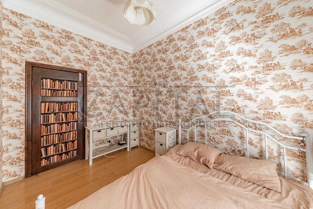 ПРОДАЖ квартири біля Золотих Воріт/Лисенка 8