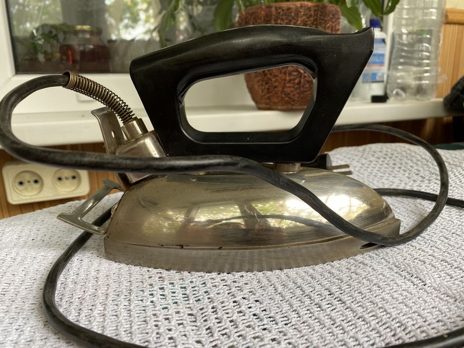 Советский утюг