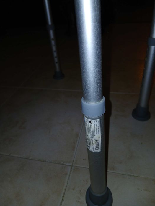 Cadeira de duxe em excelente estado expouco uso