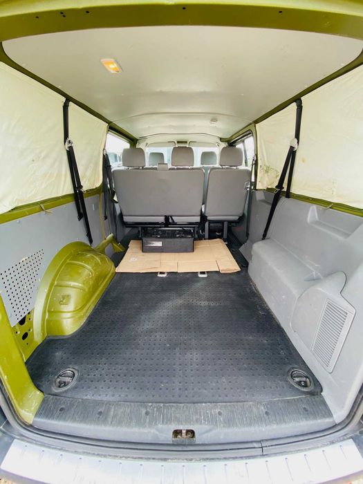 Volkswagen Transporter / Caravelle 2.5 TDI 4Motion 4x4 2008/2009 Blokada Mostu Wojskowy Niski Przebieg