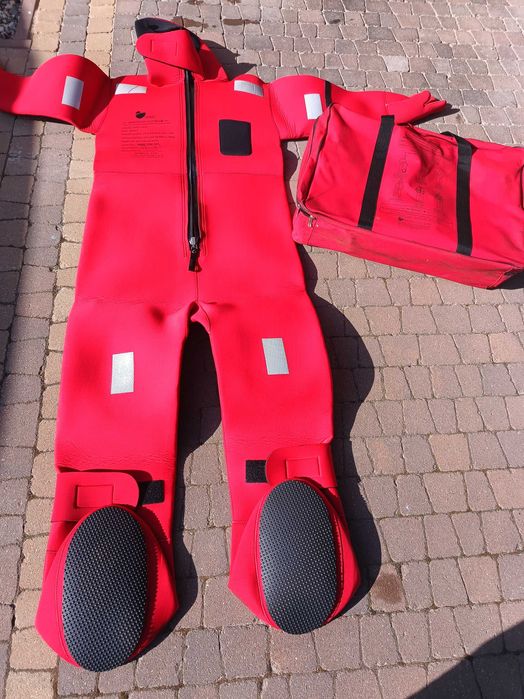 Kombinezon ratunkowy szt.2