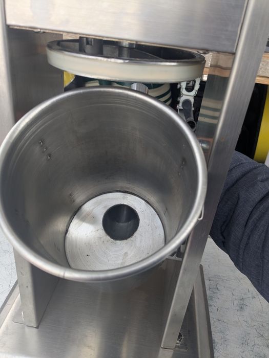 Прес для колбаси