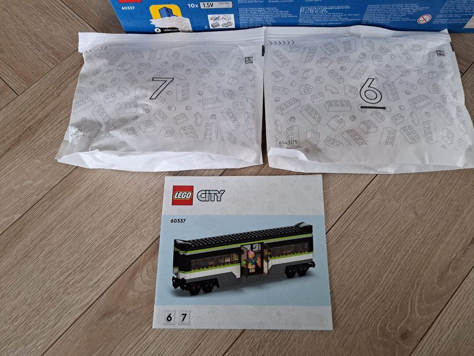 Lego Wagon Osobowy 60337