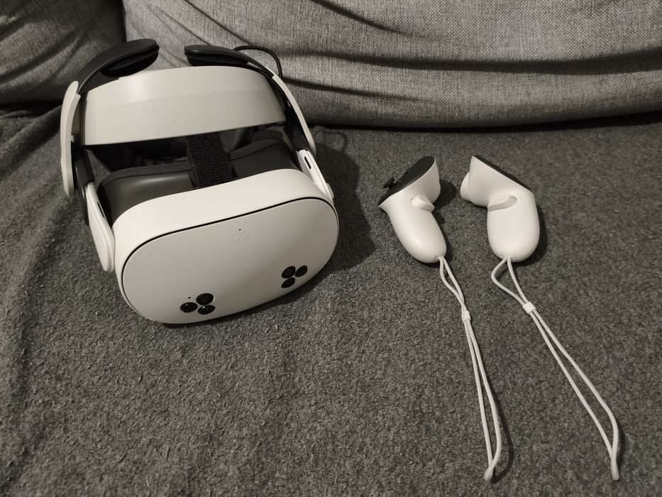 Meta Quest 3s z wygodną opaską i dodatkową baterią