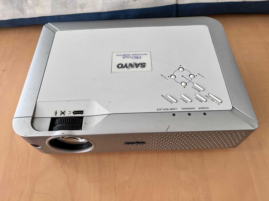 SANYO PROxtraX Multiverse Projector495516727735767043