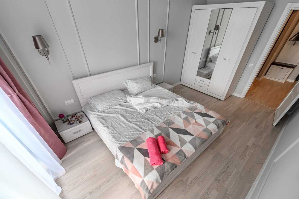 Аренда апартаментов посуточно Новострой в центре города/6013