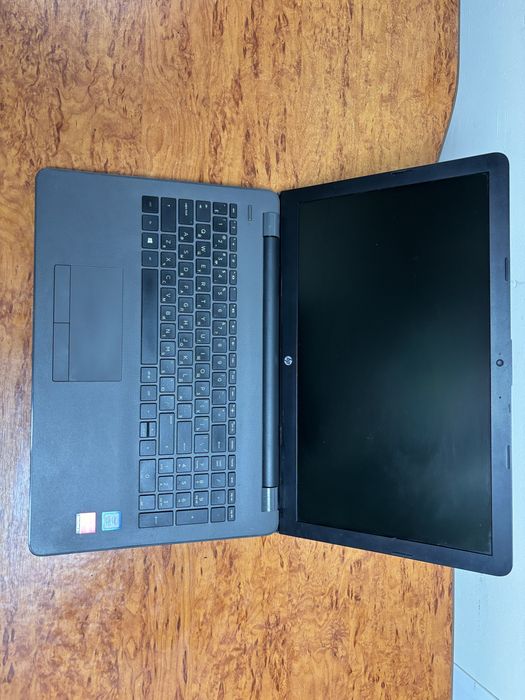 Продам ноутбук HP 250 G6