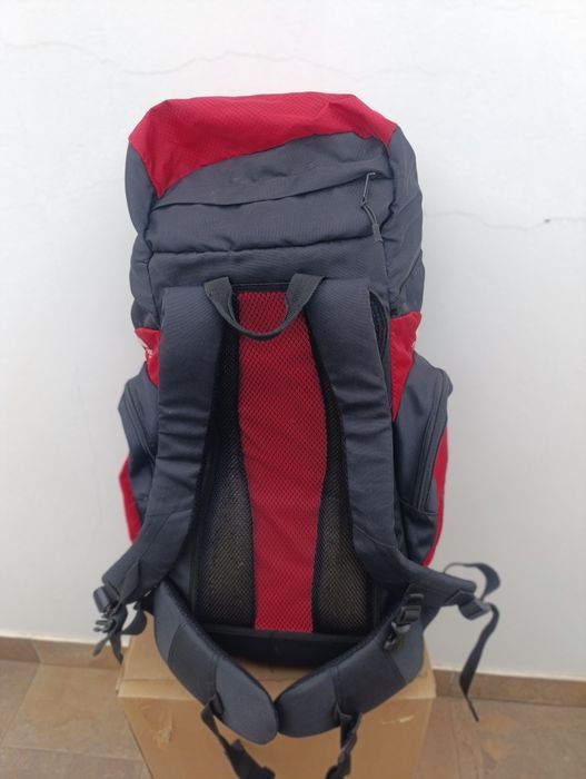 Mochila Berg 40 em bom estado