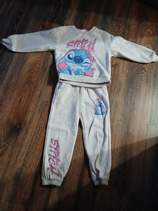 Продам фірмовий дитячий костюм стіч