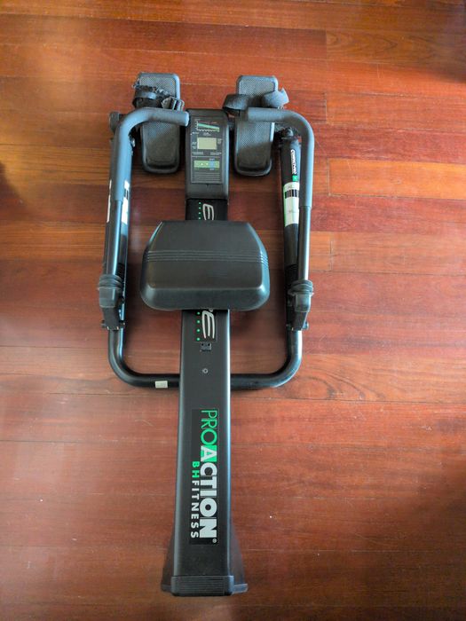 Máquina de remo para exercício físico453115574642944000
