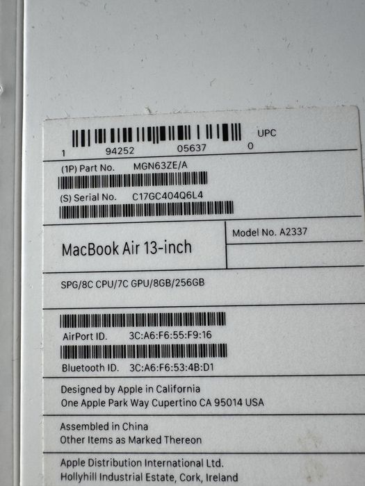 Macbook Air 13” M1 8GB 256GB 8C/7G Space Gray