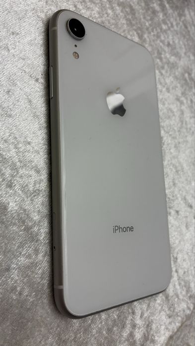 iphone xr белый - купити мобільні телефони та смартфони - Ціна на