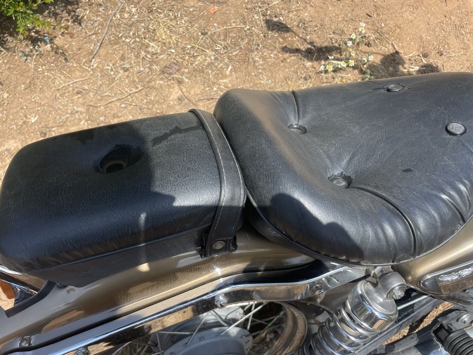 Honda Rebel 125 de 2002 com 17.918 km reais.