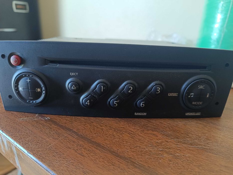 Radio/Cd Clio com codigo