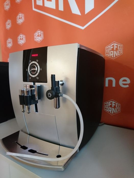 Кофемашина Швейцарський Кавовий апарат Jura Impressa J5