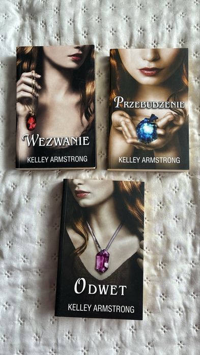 Kelley Armstrong wezwanie przebudzenie odwet