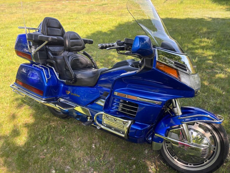 Motocykl Honda Gold Wing Aspencade kolekcjonerska przebieg 65 tyś KM