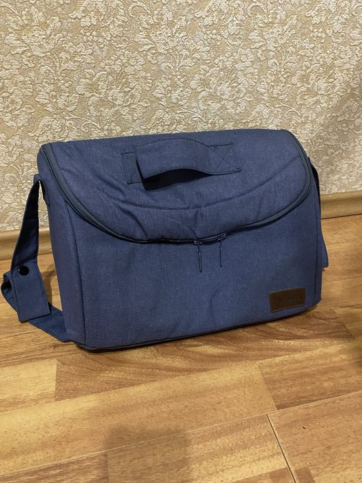 Продам коляску 2 в 1 с люлькой Vista Air