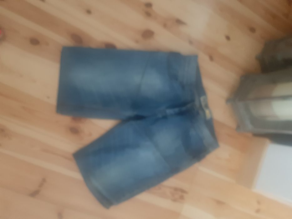 Męskie spodenki jeansowe roz 36