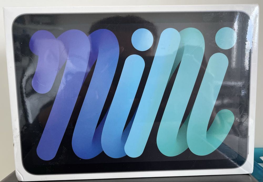 iPad Mini (6th Generation) Wifi + Cellular 64GB - NOVO/NUNCA USADO