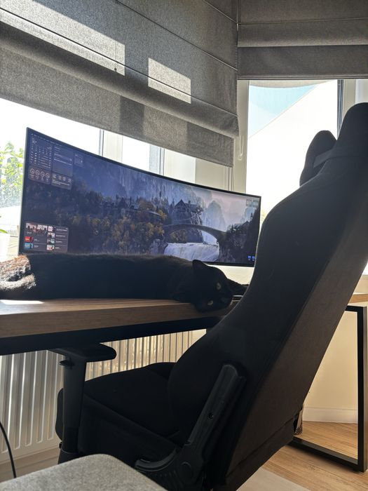 Samsung G9 49” OLED